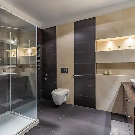 Rynek Starego Miasta A Apartment *