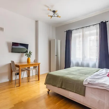 Red Mermaid - Old Town Square Apartamento